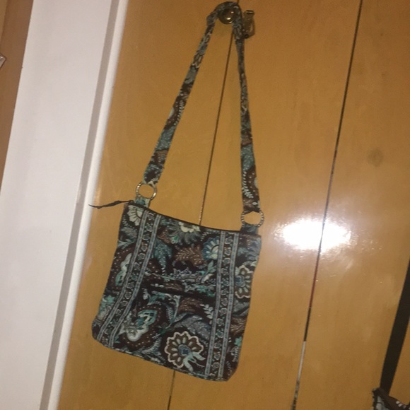 Vera Bradley Hipster - Picture 2 of 4